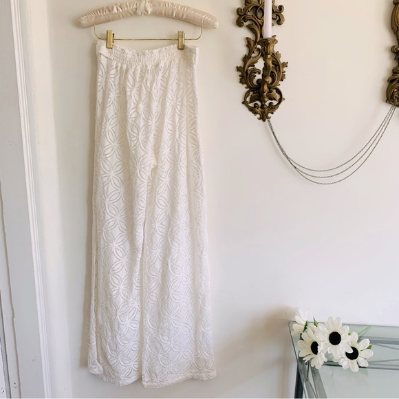 TRINA TURK WHITE CROCHET PANTS - Picture 4 of 13